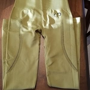 Olive Green Seamless Leggings